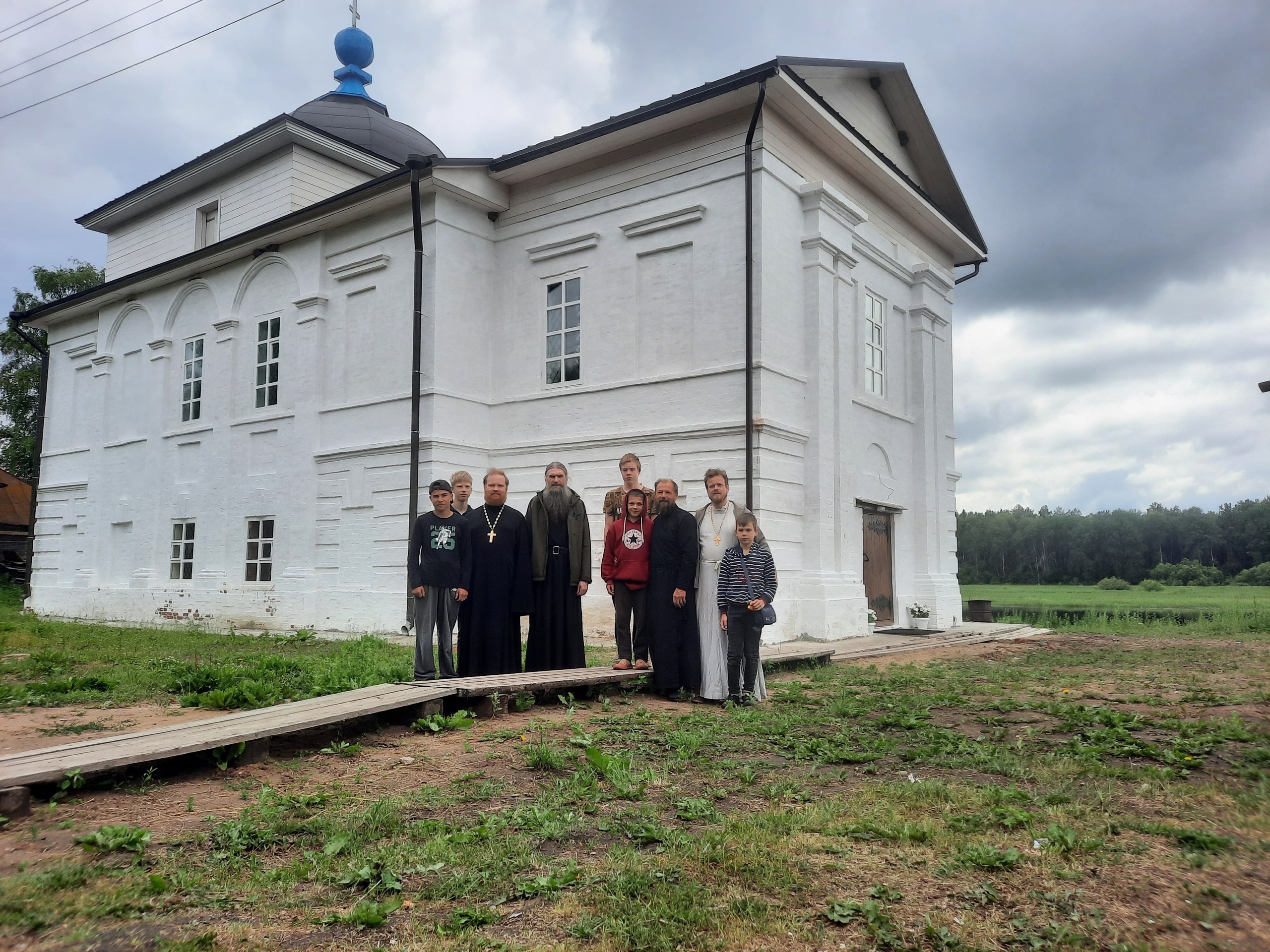 Гости из Солнечногорского благочиния в Александро-Куштском монастыре